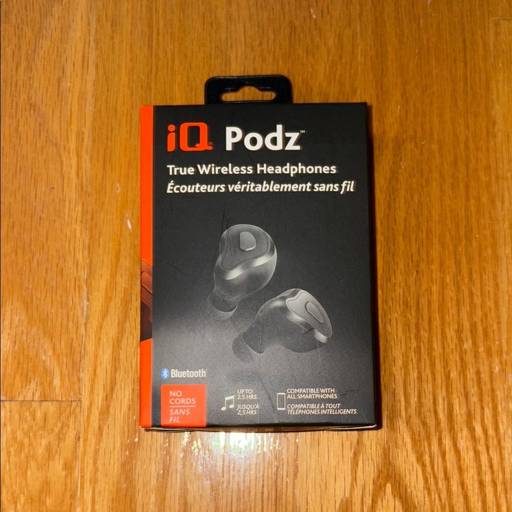 iQ Wireless Earbud Headphones